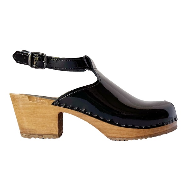Sven Shoes - SVEN Black Patent Halter Top Peep Toes Clogs | 40/9